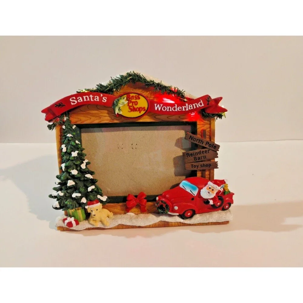 BASS PRO SHOPS SANTA'S WONDERLAND LED PHOTO FRAME